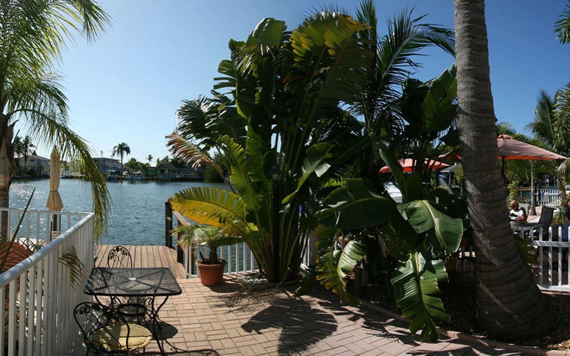 Manatee Bay Inn Fort Myers Beach Eksteriør billede