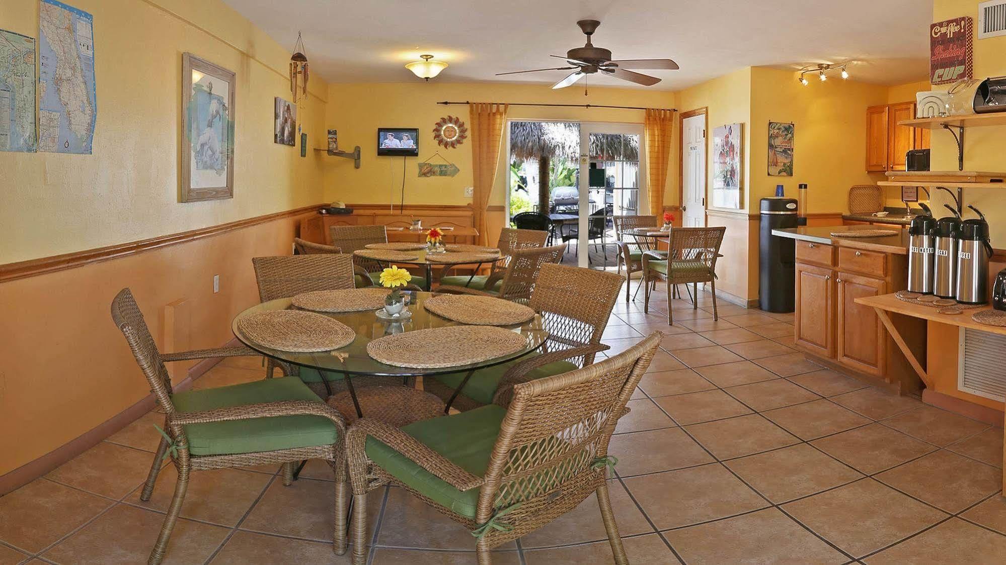Manatee Bay Inn Fort Myers Beach Eksteriør billede