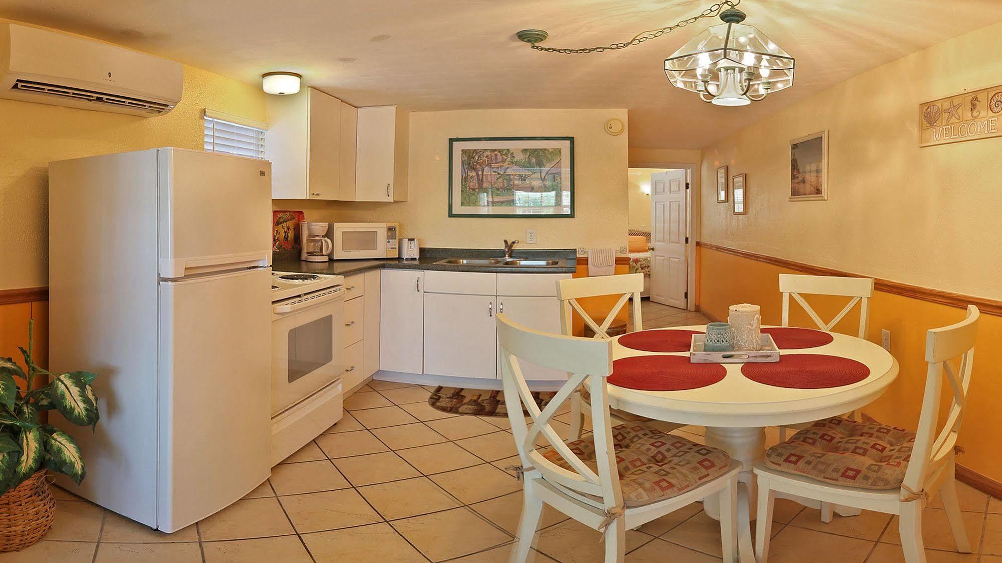 Manatee Bay Inn Fort Myers Beach Eksteriør billede